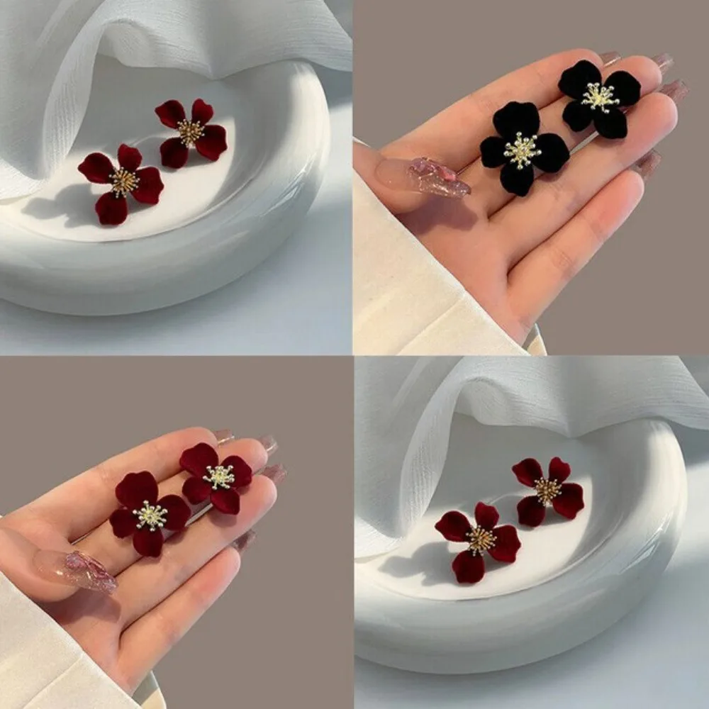 Sweet Flower Earrings Velour Ear Stud Solid Color Fashion Jewelry Personality Light Luxury Earrings Velvet Flower Earrings