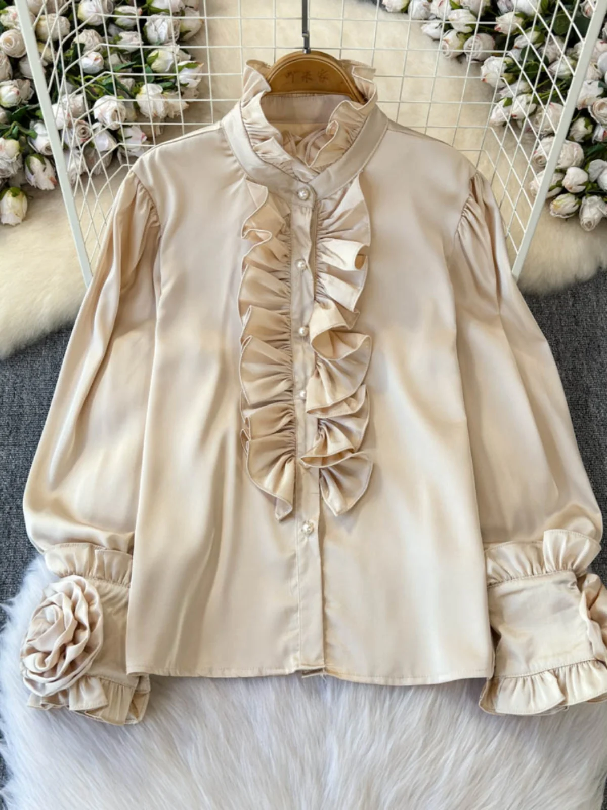 

Court Sle Women's irt Satin Loose Fit Stand Collar Bell Sve Base Layer Winter Faion Korean Version Long Sve