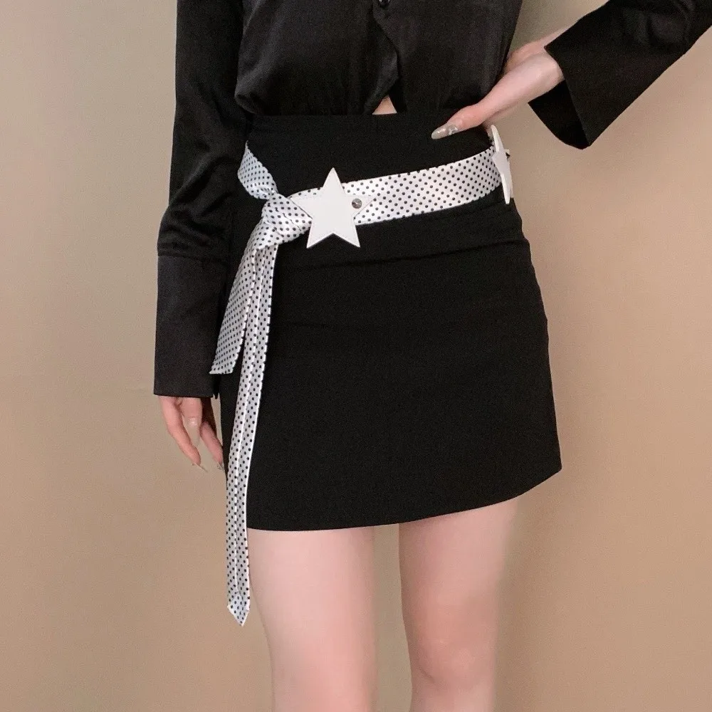 レトロエレガントなヒョウ柄スカーフスパイシーガールスタースカーフヘアバンド手結びスタイリッシュな水玉模様のウエストベルト日常着