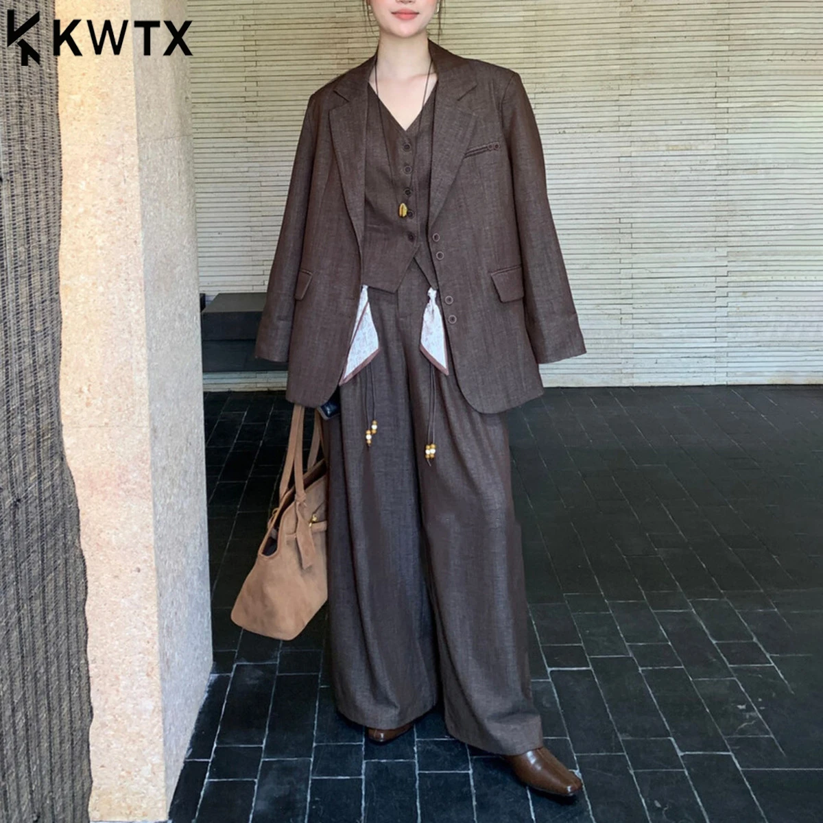 

KWTX женский комплект из трех предметов, однобортный пиджак с v-образным вырезом, жилет с высокой талией, широкие брюки, винтажный премиум-класса, весенне-осенняя мода, новинка