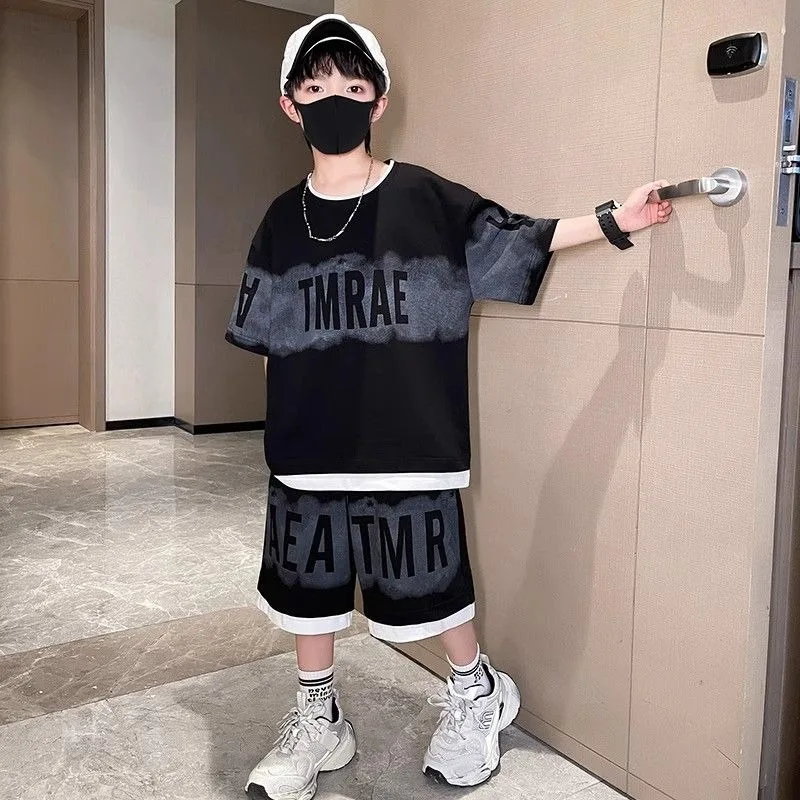 

Summer Boys Cotton Suit High Quality Children's Set Korean Style High Street Fashion Kids Cool T-shirts Shorts 2 Piece Set 2025