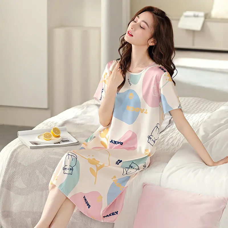 Nightgown ผู้หญิงชุดนอนผ้าไหมบางแขนสั้นชุดนอนฤดูร้อนขนาดใหญ่หลวมใส่อยู่บ้านพิมพ์ลายเกาหลีชุดกลางคืนใหม่