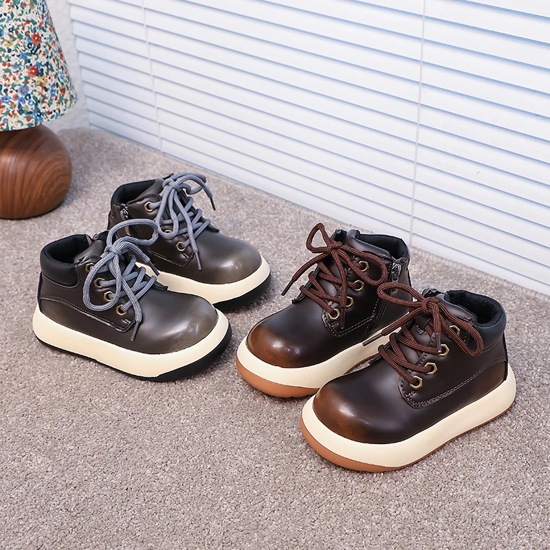 

Детские кожаные ботинки, новинка 202, осенне-зимние ботильоны для мальчиков и девочек, нескользящие детские школьные повседневные ботинки на толстой подошве в стиле ретро