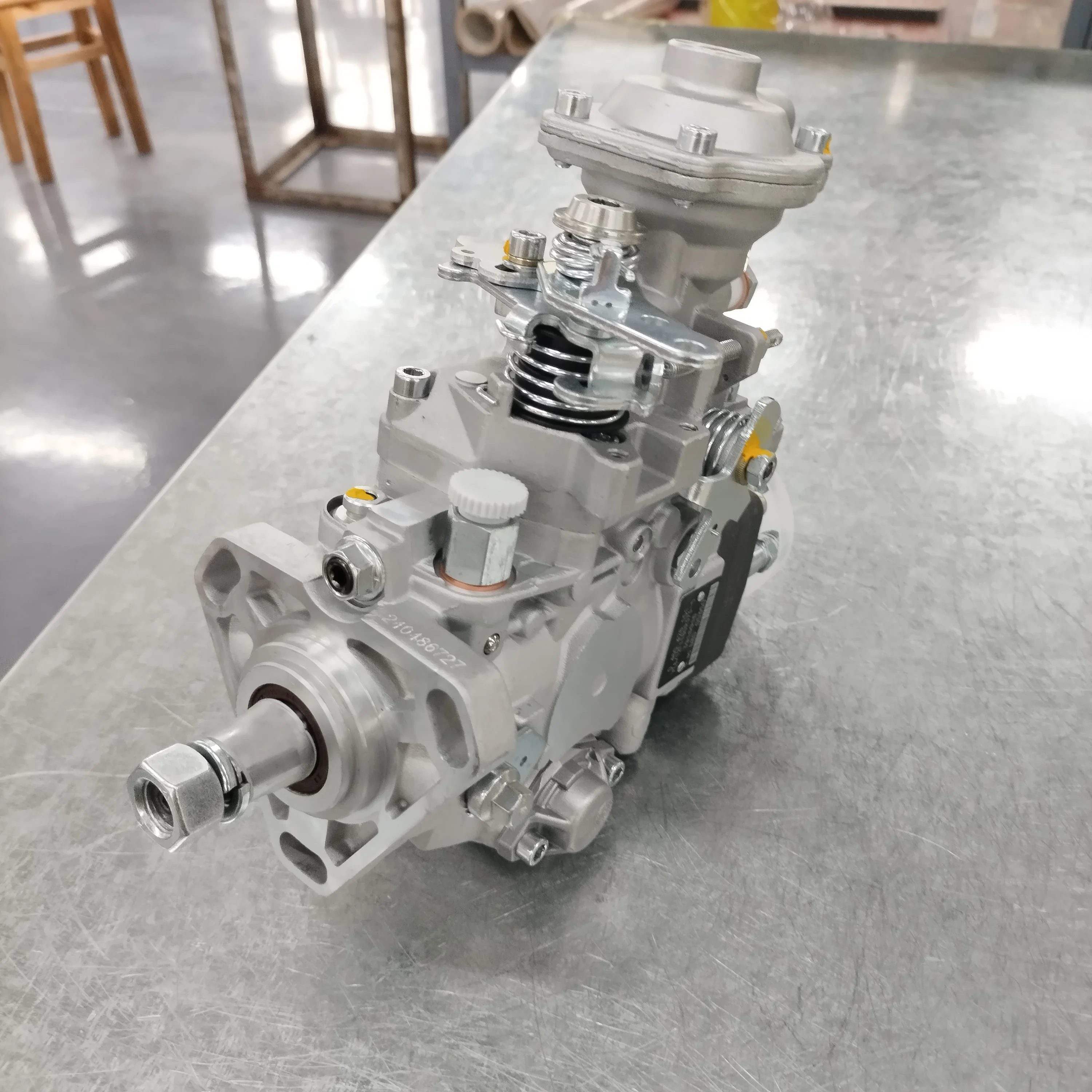 0460426102 Engine Reliable spare parts VE6/12F1250R173-9 0460426102 3908219 3907643 for Cum-mins 6BTA-590