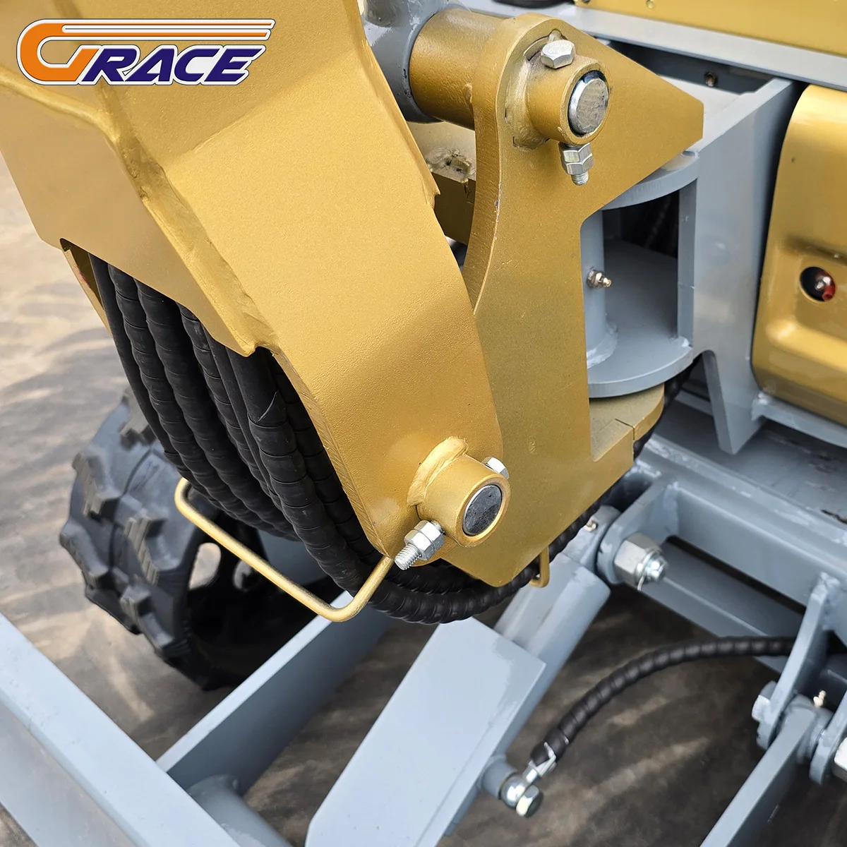 Wholesale Mini Excavators1.8 Ton Fast Delivery Multifunctional Mini Digger Machine Customize EPA Engine Small Excavator Digger