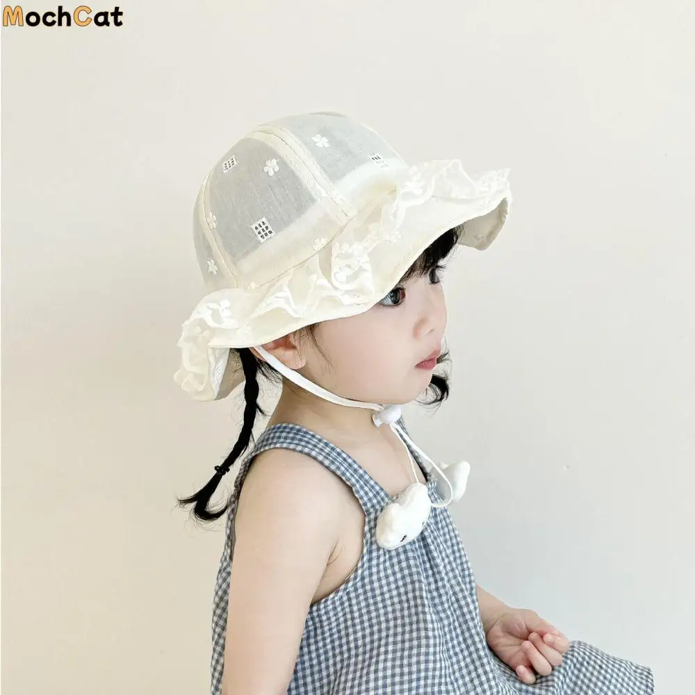 

Lovely Sweet White Lace Bucket Hat Sunscreen Princess Toddler Sun Hat with Rope Ruffle Baby Fishermen Hat Beach