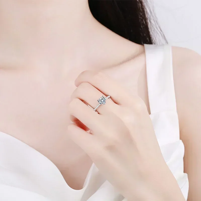 

Fine Jewelry PT950 Platinum Heart Shaped Rings Women Diamond VVS1 D Color 2/1CT Sparkling Moissanite Ring Engagement Girlfriend