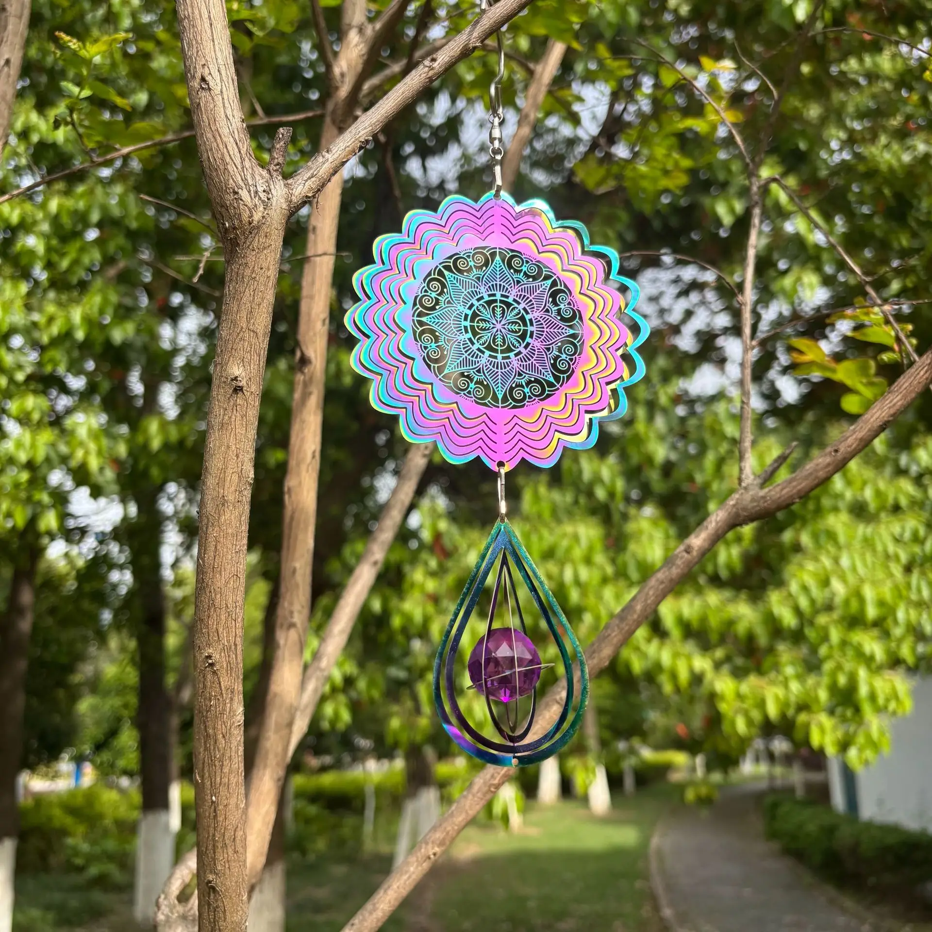Rainbow Mandala Hanging Wind Spinner Suncatcher Crystal Gazing Ball Spiral Tail Stabilizer Wind Sculpture Garden Window Decor