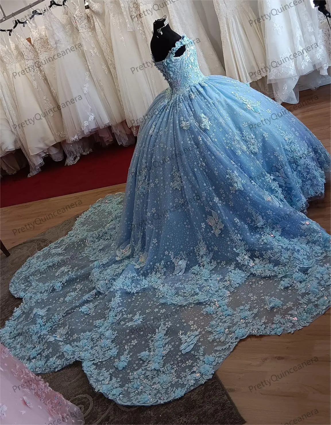 Vestidos de Quinceañera de tul con purpurina azul cielo