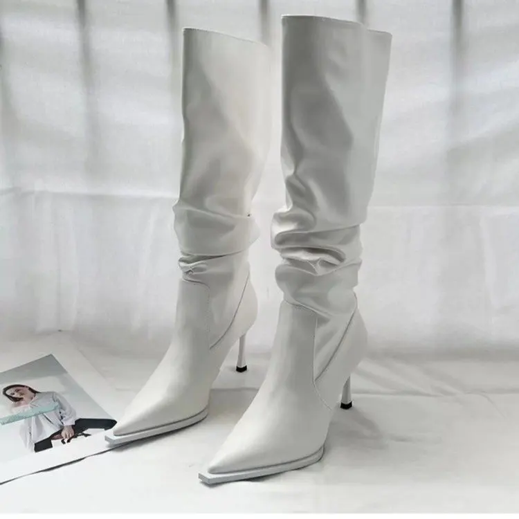 European and American long boots for women in the autumn of 2025 with thin heels and piled up boots that never reach the knee