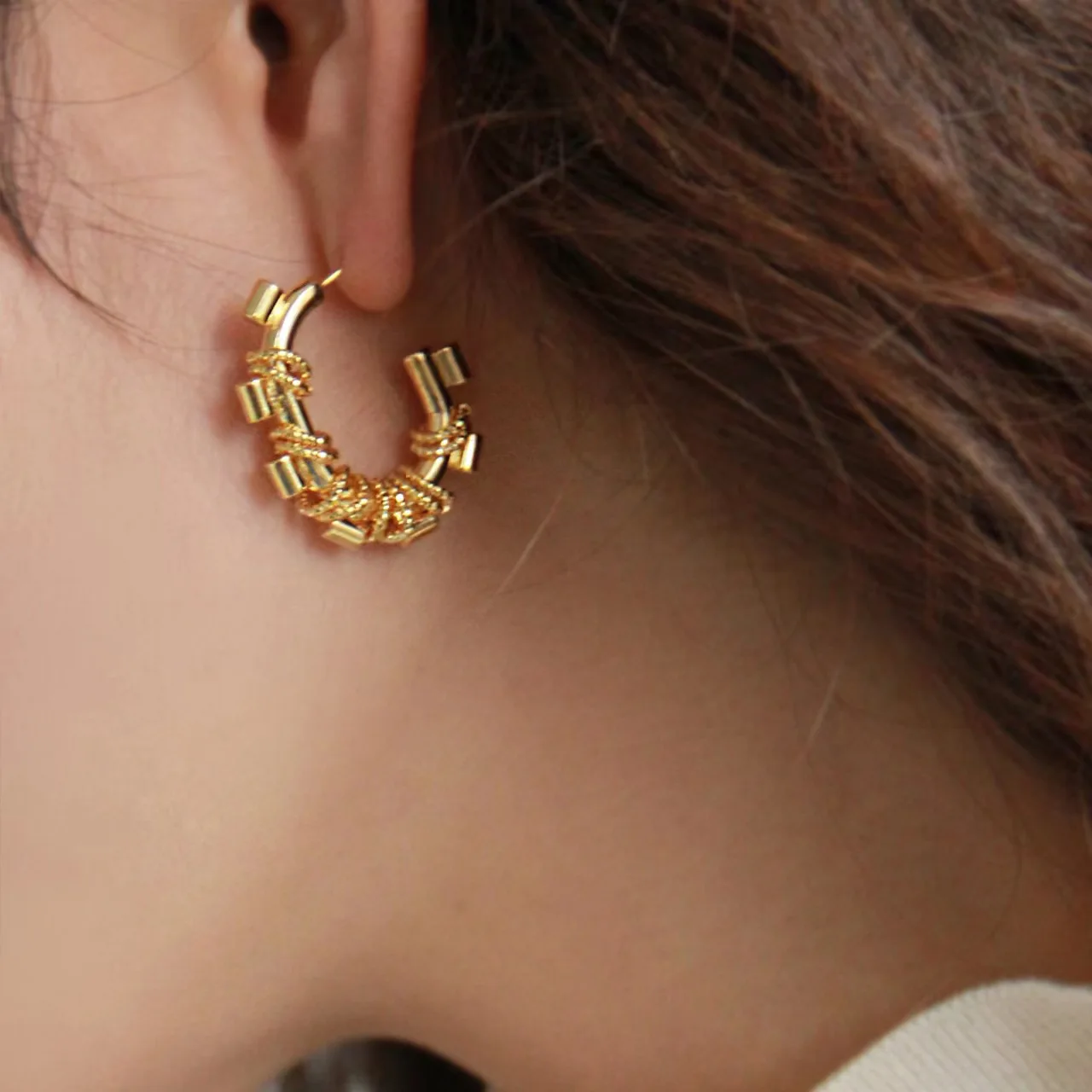Women's Fashionable Personality High-End Feel Gold-Plated Oval Ring Earrings European American Style Ins Trend Metal Jewelry