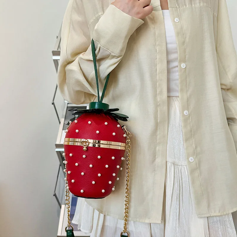 pochette-da-sera-borsa-da-banchetto-con-catena-di-fragole-borsa-a-tracolla-con-rivetto-tascabile-con-perle-faionable-piccola-borsa-con-cerniera-personale-carina