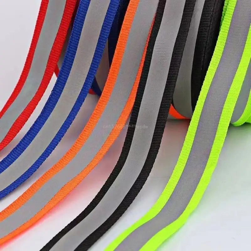 10pcs Reflective Keychain Charns Green Reflectors Reflective Keychain Hangings Keychain Reflector for Enhanced Safety