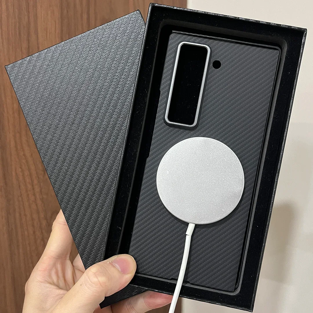 

Magnetic Aramid Carbon Fiber Phone Case On For Samsung Galaxy Z Fold SE Special Edition W25 5G Global W 25 25W Magsafe Macsafe