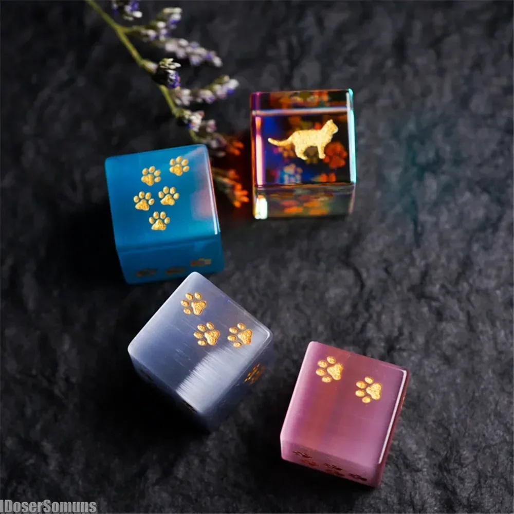 Natural Crystal Amethyst D6 Dice Handmade Engraved Gemstone Kitten Paw DND RPG COC Board Games Dice Cats Eye Stone Custom Gift 