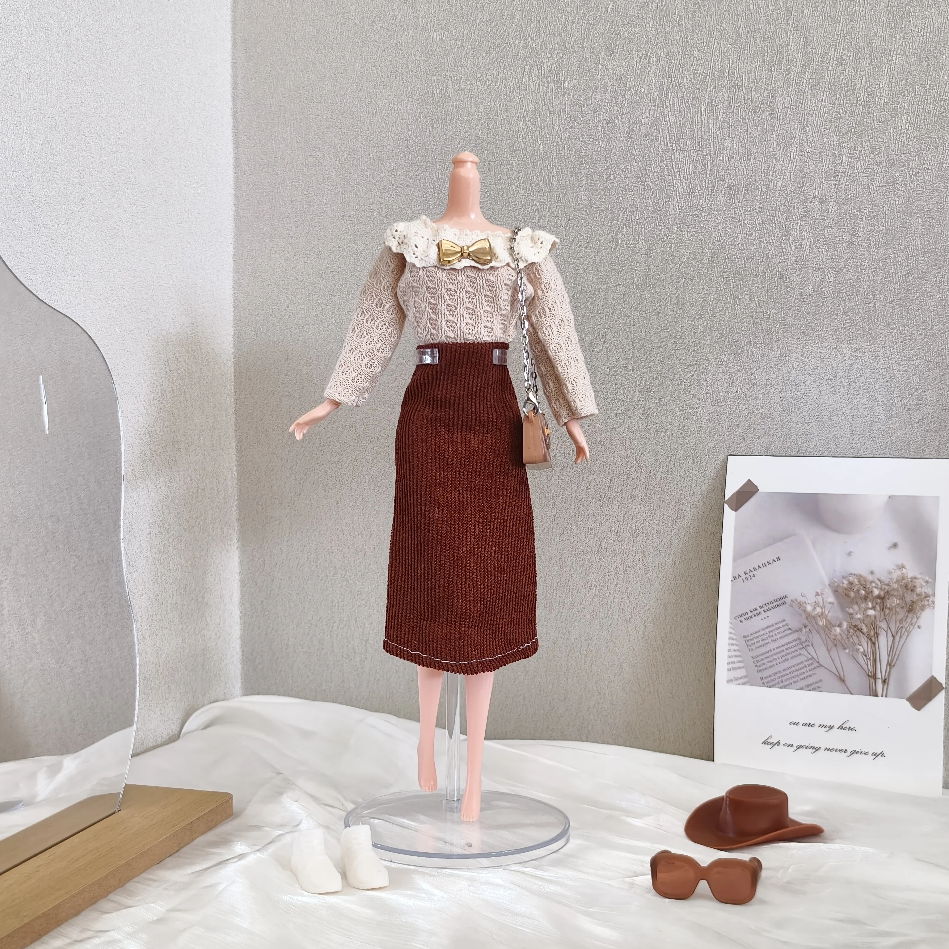 30 centimetri Vestiti per le bambole Accessori Retro Letterario Lady Stile Abito di velluto a coste di pizzo per 1/6 BJD Supermodel Doll Quotidiano FAI DA TE Dress Up