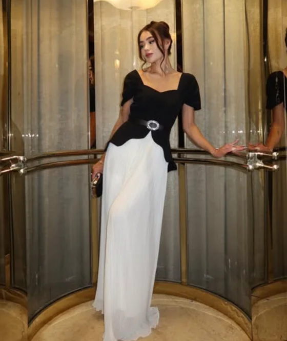 Haute qualité personnalisé longueur de plancher manches courtes couleur contraste perlé plissé Robe Pour Mariage Invité Lowime Robe de soirée