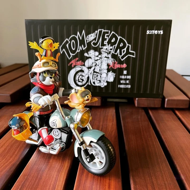 Em estoque 52 brinquedos tom e jerry vintage motocicleta decorativa na moda brinquedo estatueta bonito acessório do carro presente figura namorado presente