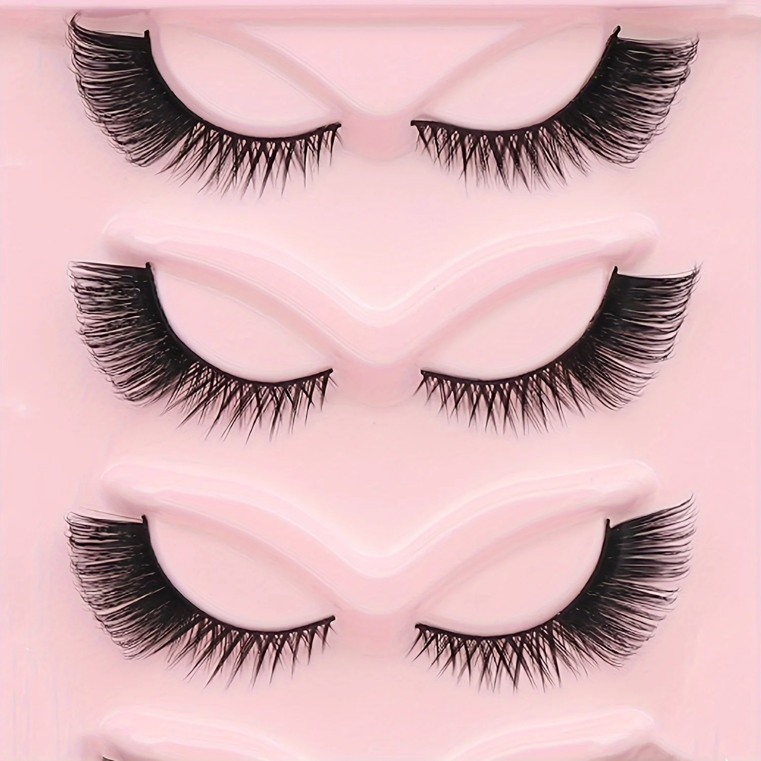 5 Pairs Wispy Cat Eye Lashes - Hypoallergenic, Long & Thick False Eyelashes For A Dramatic Look