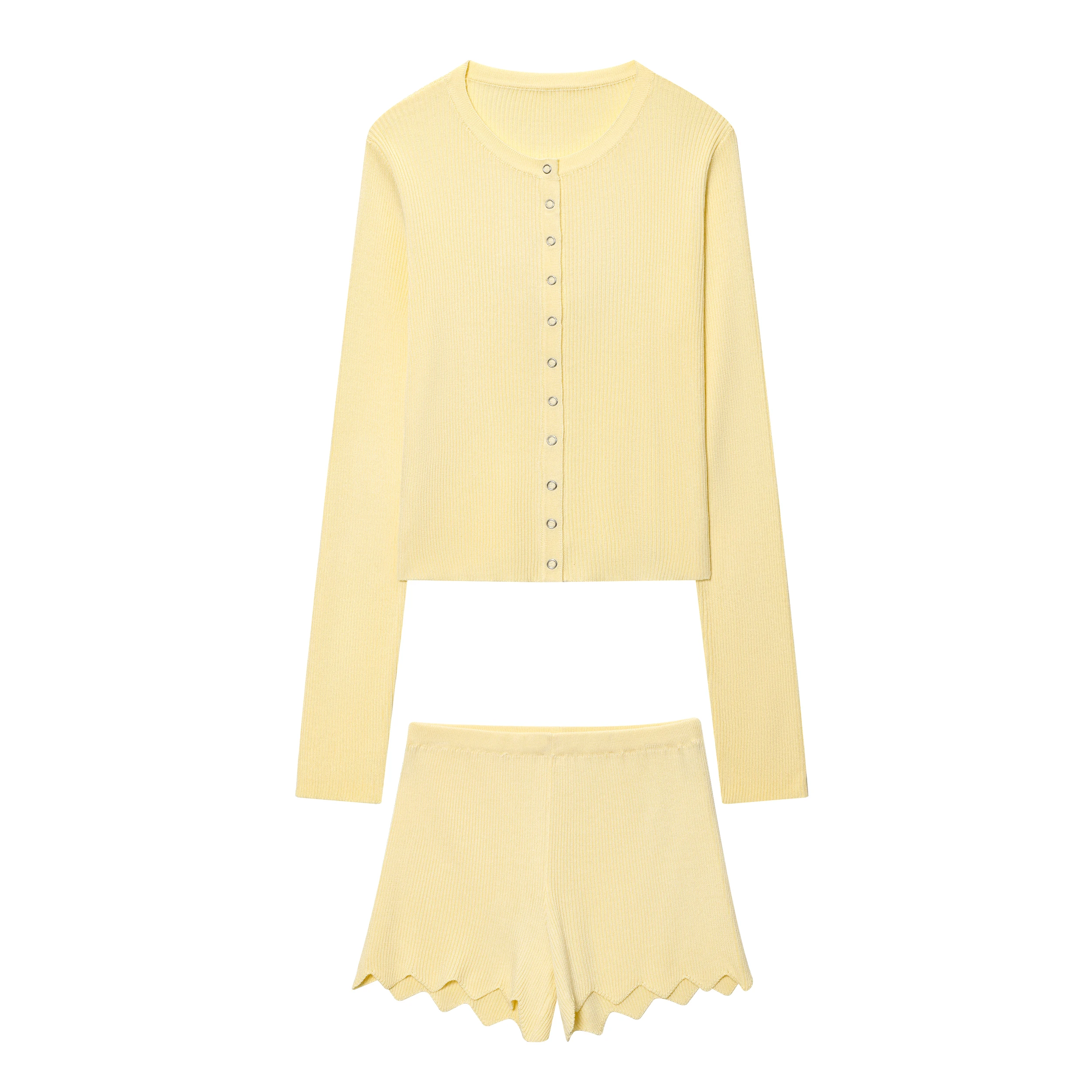 

TRAFZA Chic Y2K Yellow Woman Suit Single Breasted Knit Shirt+Wave Cut Mini Shorts Fashion 2025 Streetwear Sheath Sexy Mujer Sets