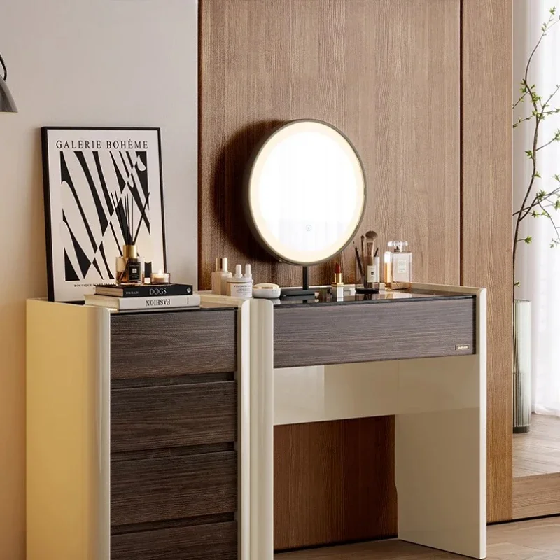 

Luxury Vanity Table Drawers Vanity Desk With Light Mirror Minimalist Modern Retractable Designer Penteadeira Unique Furniture