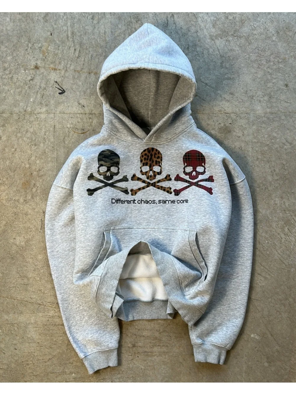 Y2K minority retro hoodies, three-color skull print design, autumn and winter high street style fashionable unisex sweaters.