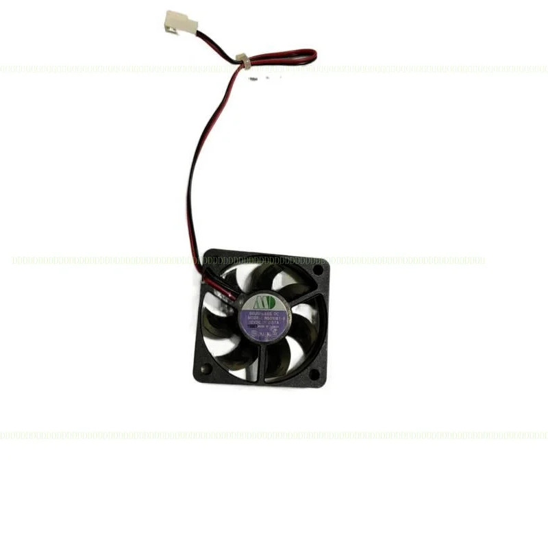 ventilador-de-refrigeraCAo-lz-pc-n5010b1-8-dc12v-007a