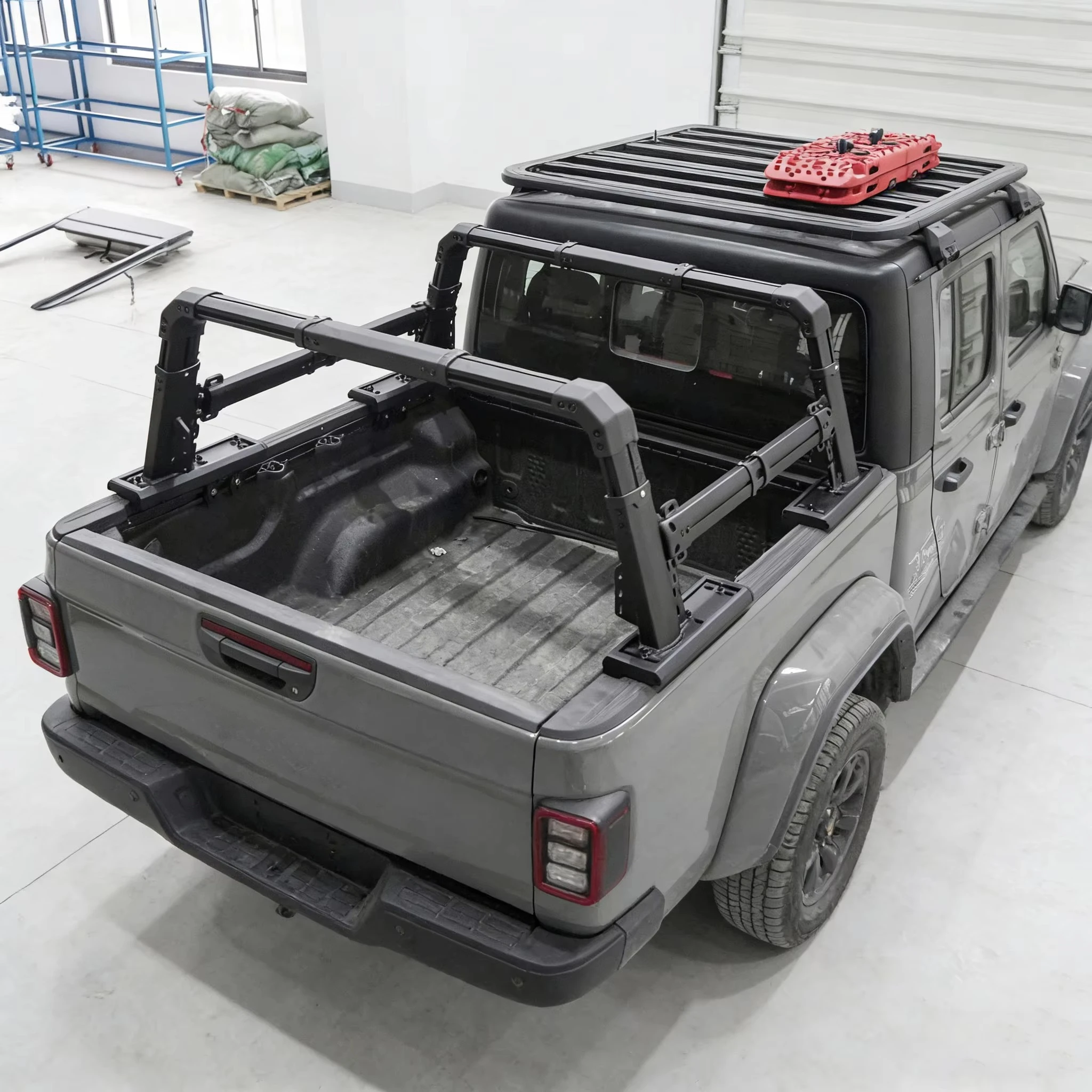 

Adjustable Aluminium Roll Bar for F150 Pickup Trucks with 2 Expand Panels Weatherproof Retractable Design