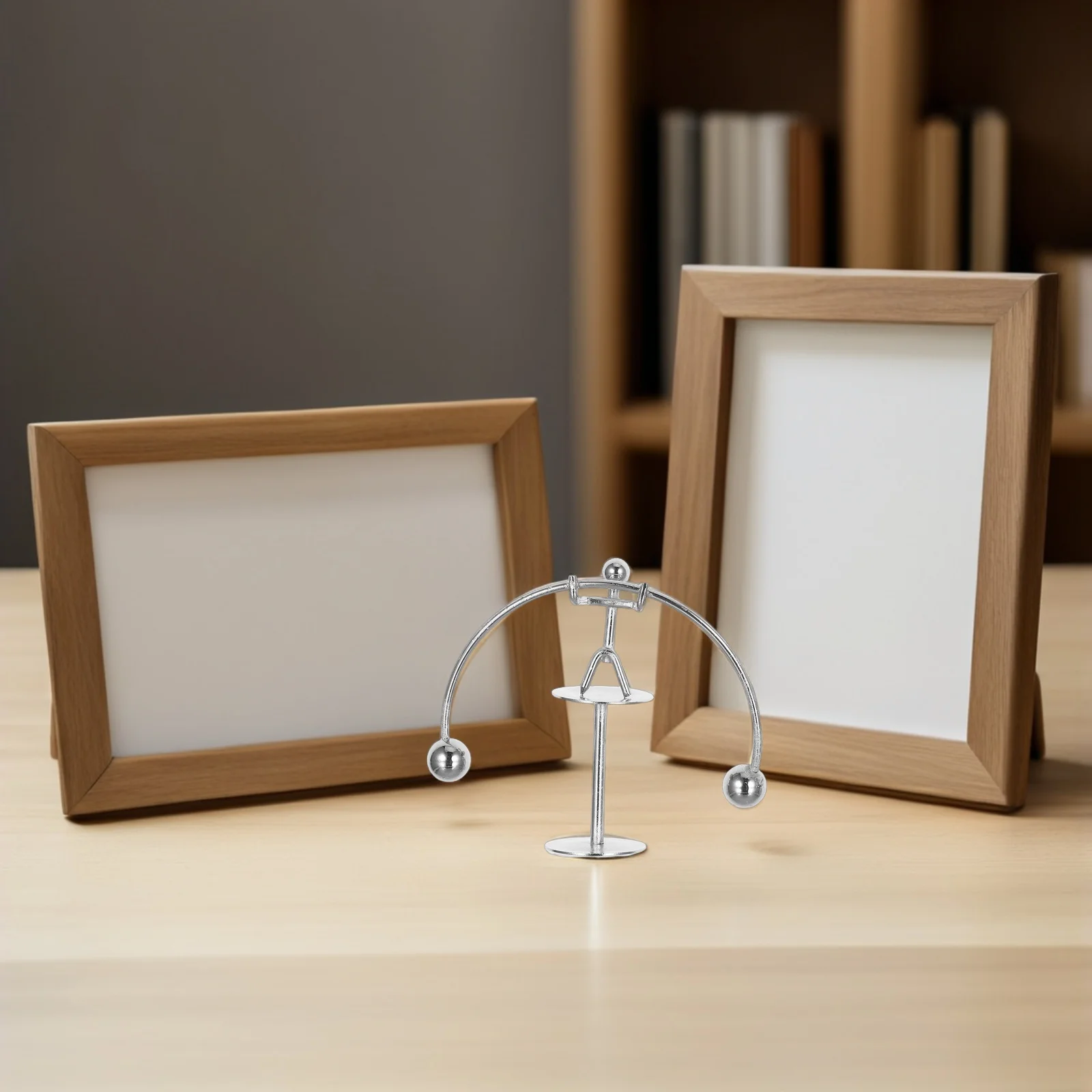 2 قطعة موازنة الفيزياء تمثال الحركة الدائمة الصغيرة لمكتب الضغط سطح المكتب عرض العلوم الديكور