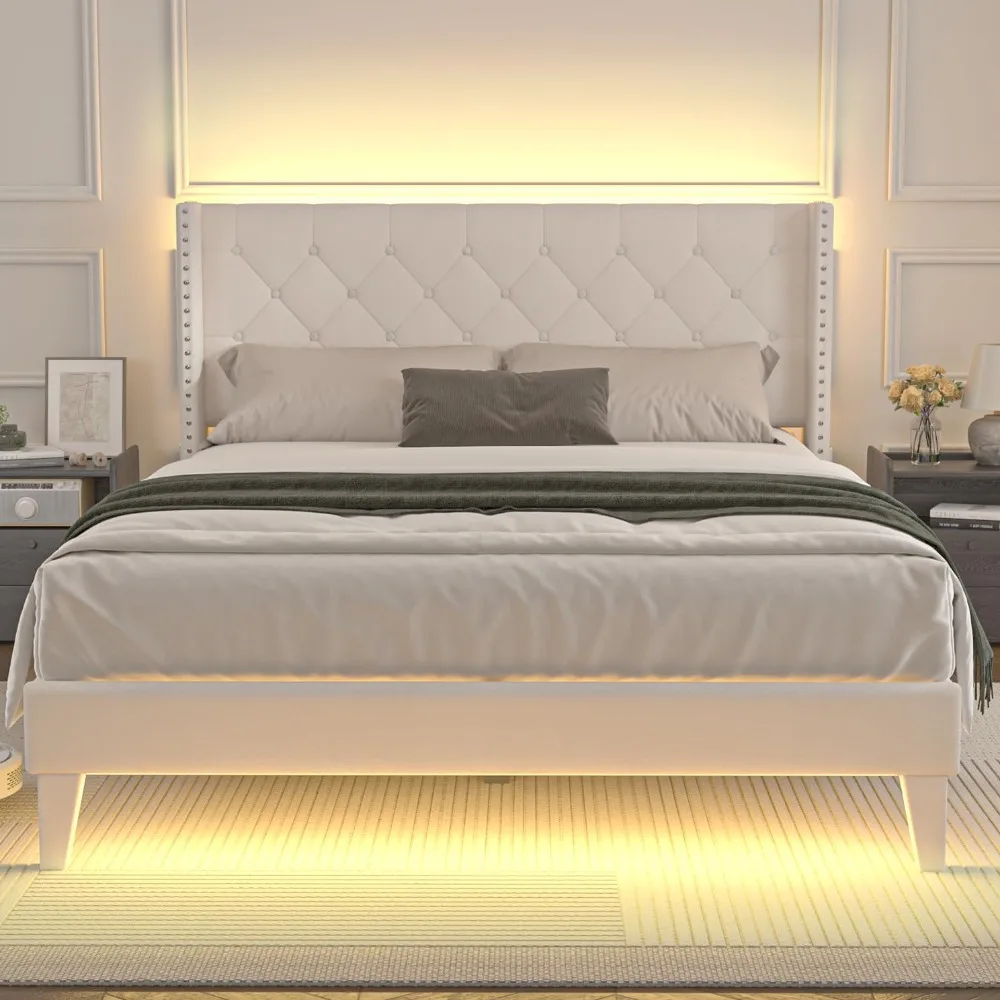 Estrutura de cama grande com luzes LED, plataforma de veludo macio, estrutura de cama com botão, cabeceira traseira de asa capitonada e estribo