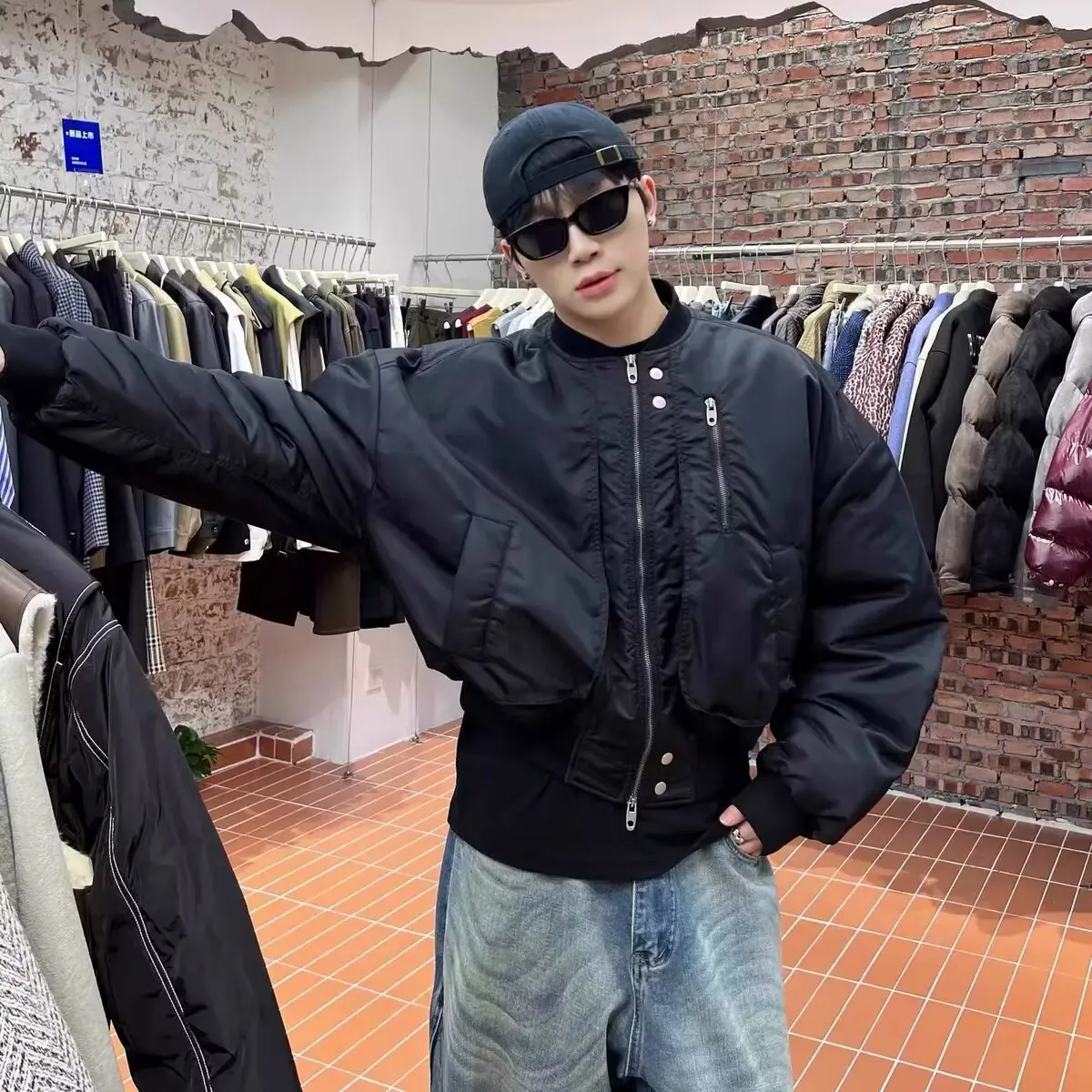 

Autumn Winter Large Size Men's Faion High Street ort Wide Jaet Pilot Coat Wine Red Color Sli Top for Men