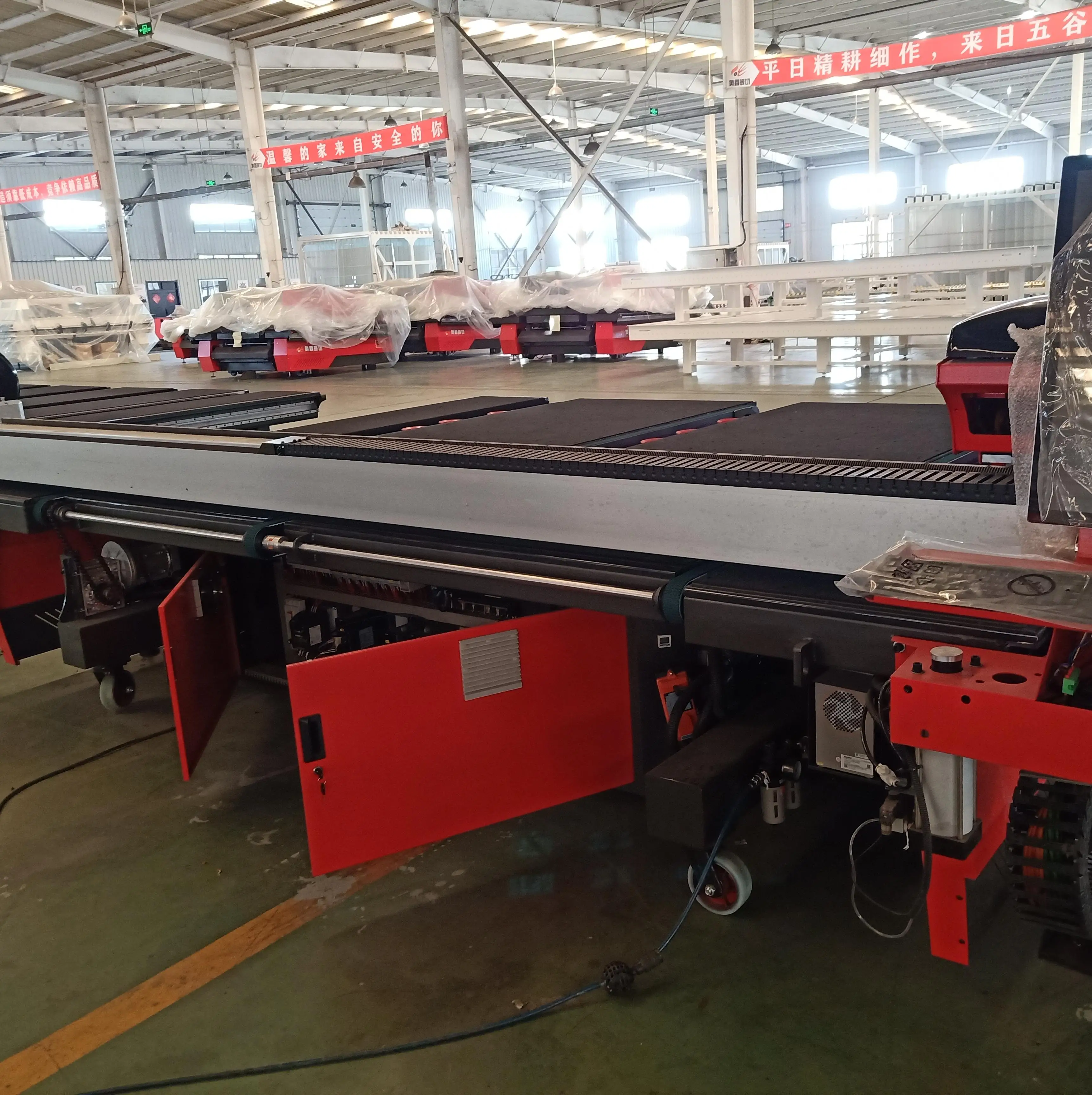 Heavy Duty Aluminium Glass Cutting Laser Marking Machine Motor 380V 1100W 2-19mm Glass Thickness Customizable Working Area Easy