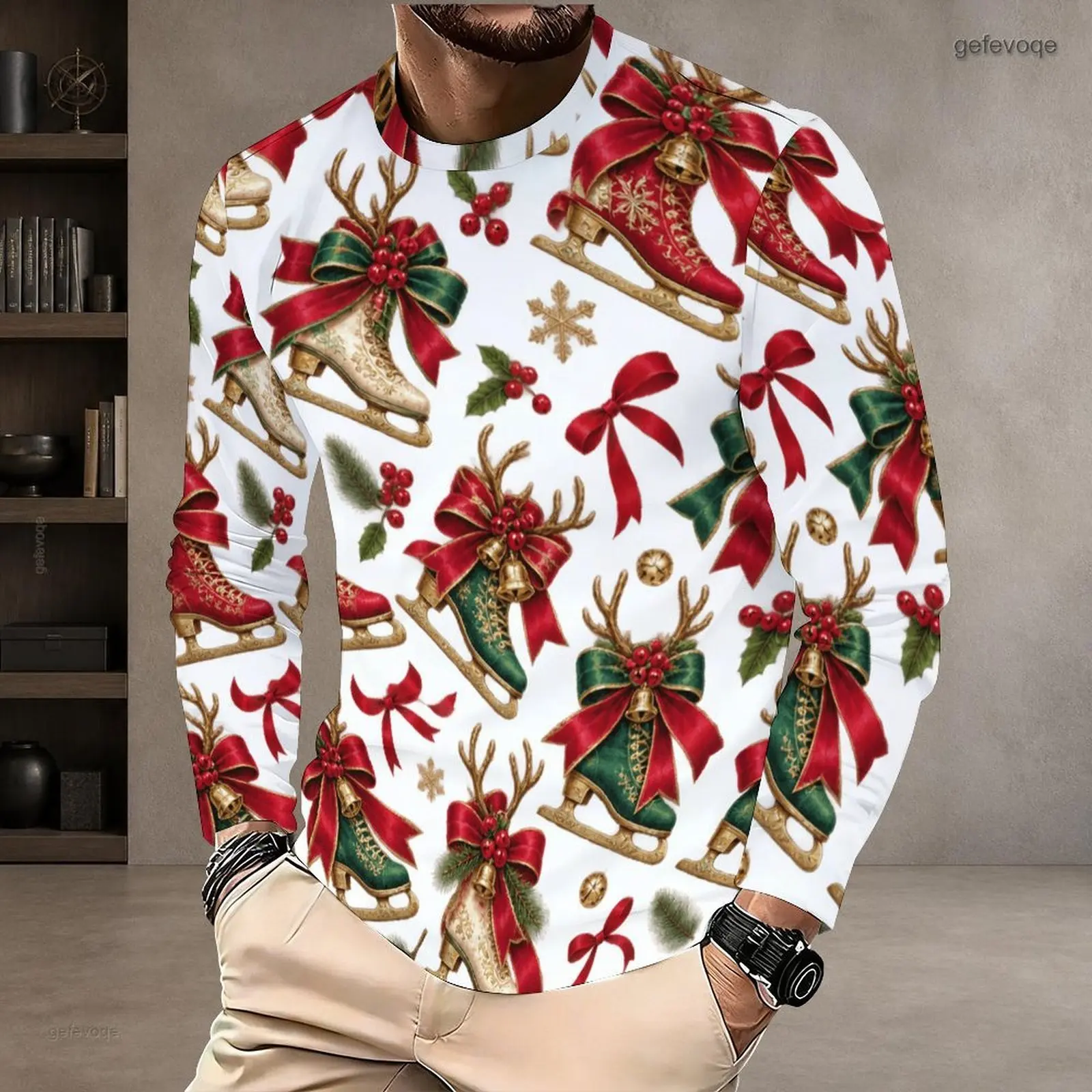 Men Printed Round Neck Long Sleeve Pullover T-Shirt with Festive Baking Mince Pie Holly Pattern