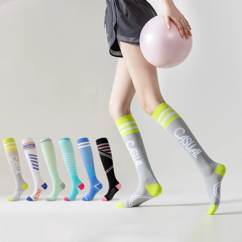 

Gradient Compression Socks for Women Girls Sports Knee High Sock Running Skipping Cycling Sock Colorful Striped Golf Tennis Sock