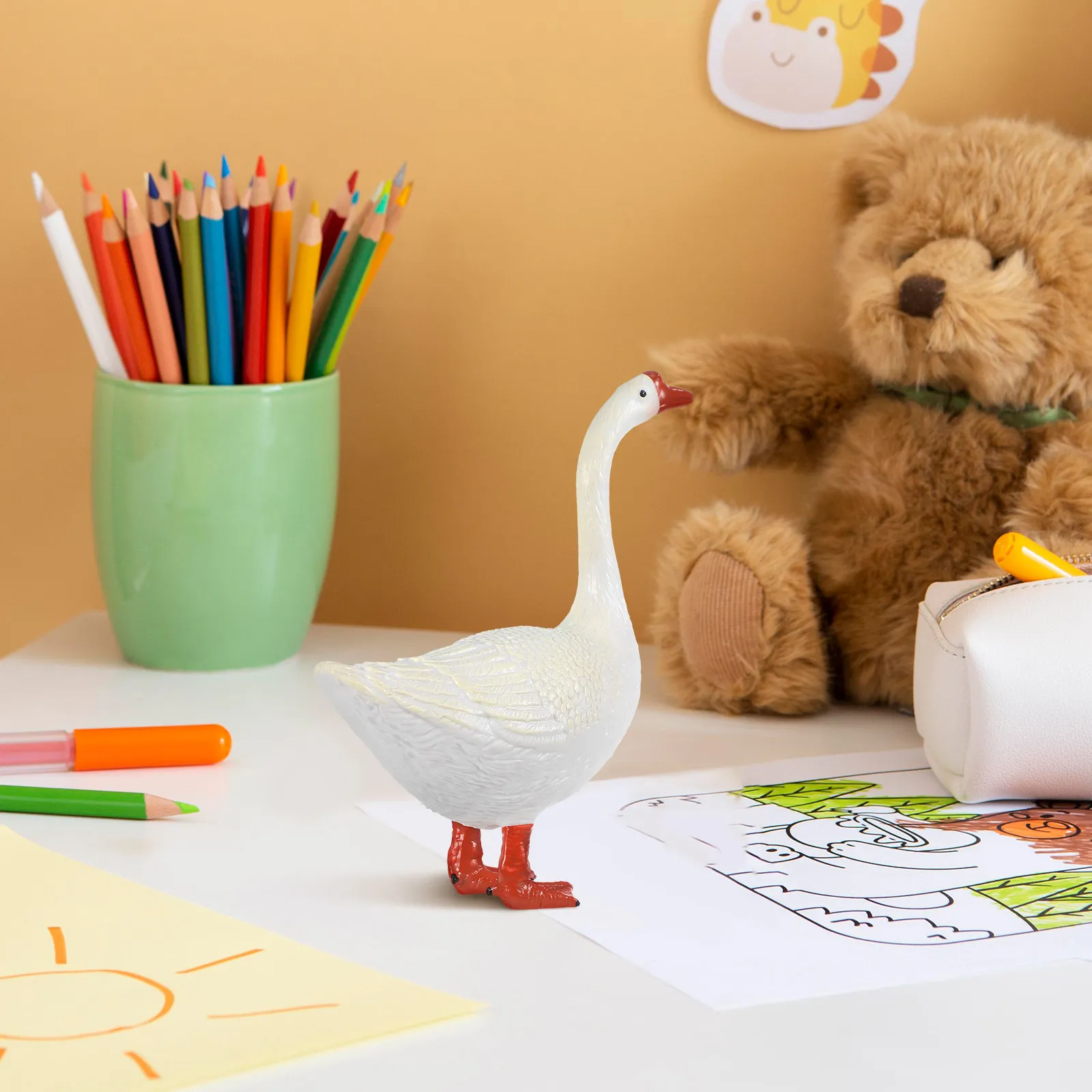 

Plastic Goose Statue Lifelike Desktop Adornment Home Decoration Indoor Simulation Animal Sculpture Statue Desktop Adornment