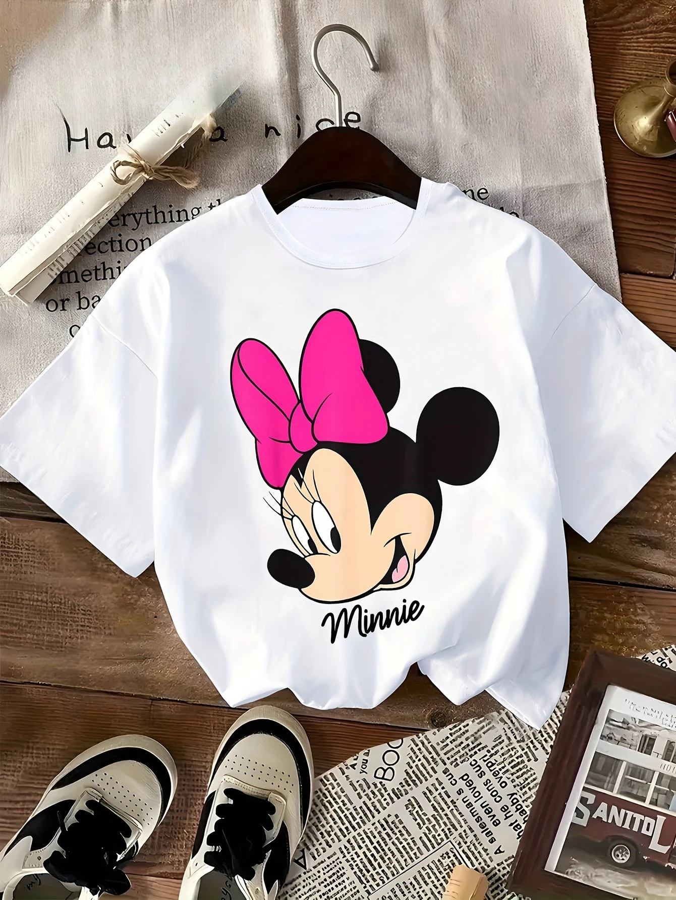 

Cartoon Animation, Graphic Printing Summer, Autumn and Winter Pure Cotton Men's and Women's T-shirts, Short Sleeves, Luxury