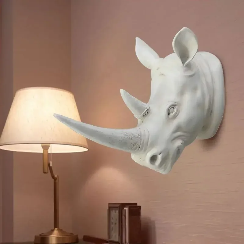 Resin Rhinoceros Head Wall Hanging Statue Exotic White Animal Sculpture Crafts Hotel Home Art Decoration Ornament Adult Gift