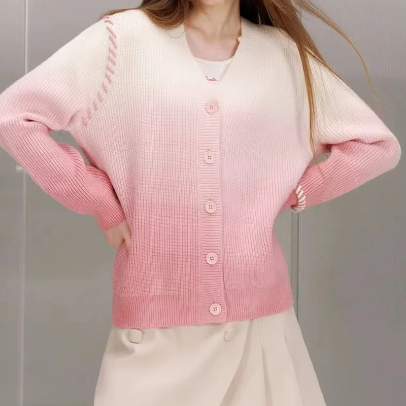 

2024 New Women'S Pink V-Neck Gradient Knitwear Cardigan Loose Single-Breasted Warm Sweater Worn Outside Cardigan Jacket
