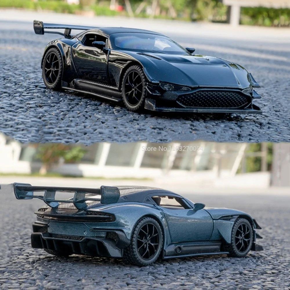 1:32 Vulcan Modell Spielzeugauto Druckguss Legierung Miniatur Autos 3 Türen geöffnet Gummireifen Sound Licht zurückziehen Autos Junge Geburtstagsgeschenk