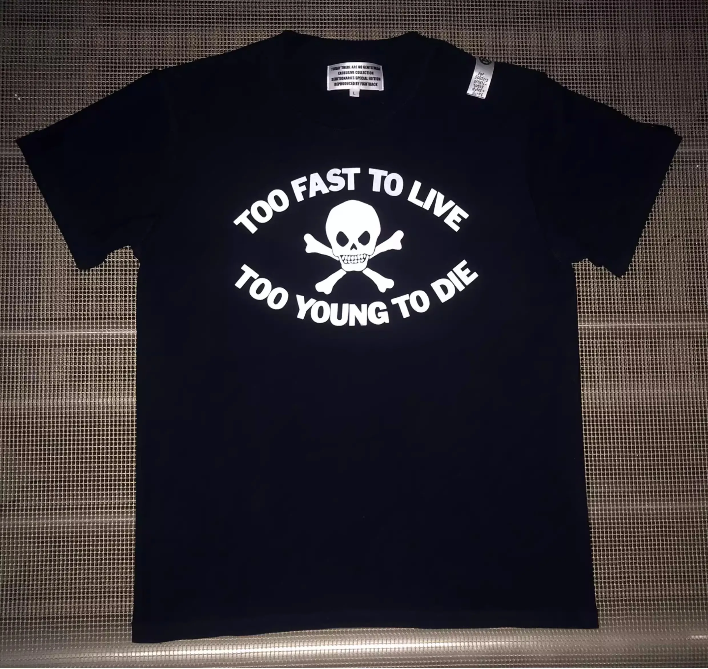 2025 Punk short sleeved TOO FAST TO LIVE TO YOUNG TO DIE classic vintage retro skull t-shirt TX1532