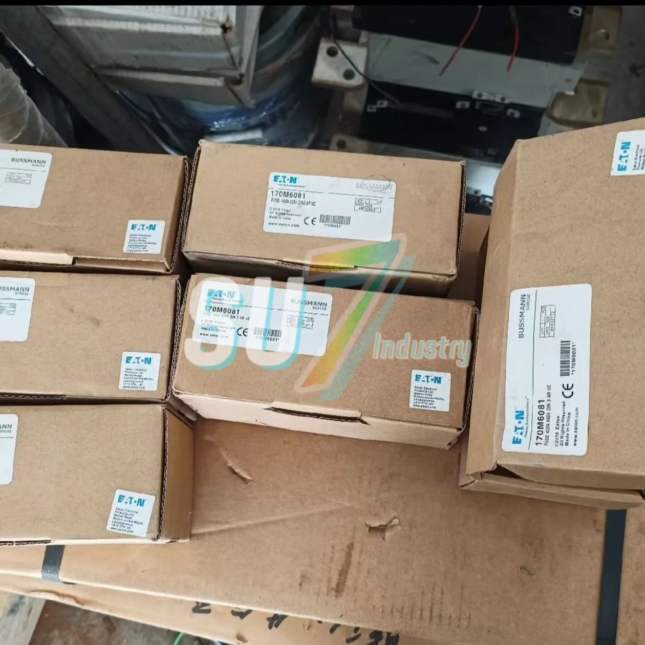 170M6081 ฟิวส์ใหม่เดิม