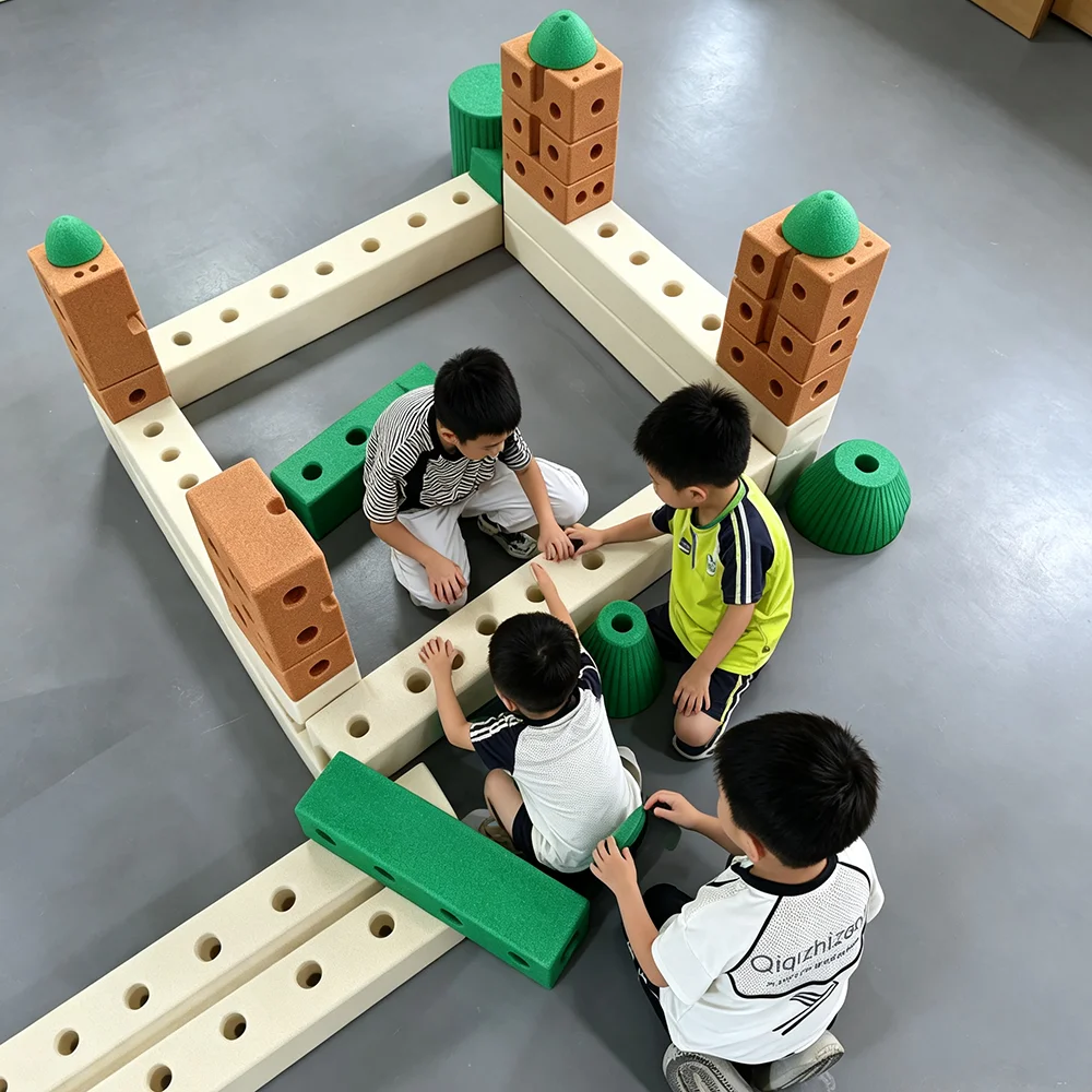 Diverse Shape Giant Assembling Blocks Kids Exploration Oriented Building Toy For Playground Entertainment
