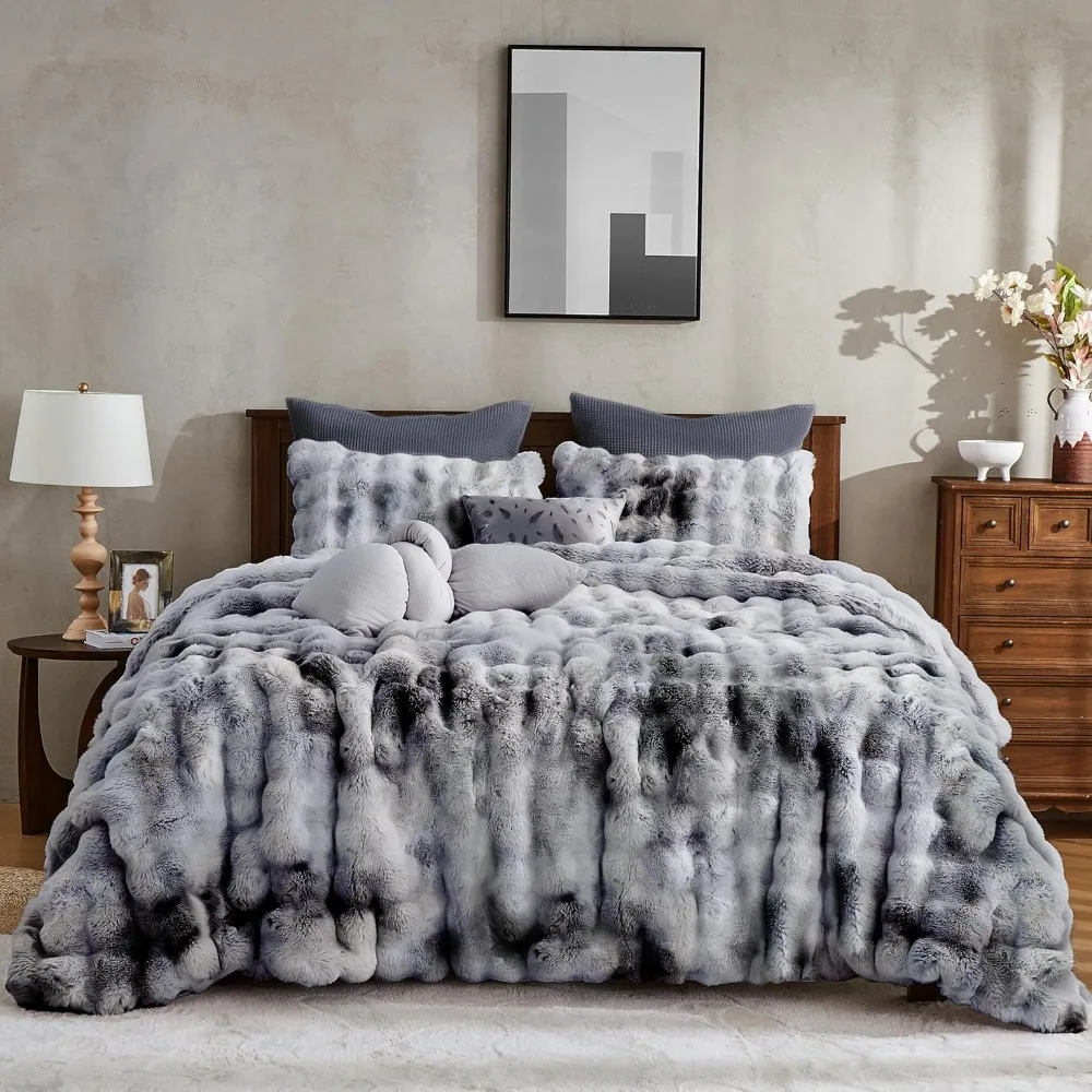 

3 Pieces Fluffy Faux Rabbit Fur Bubble Comforter Set Queen Size, Tie-Dyeing Multiple Grey Plush Fuzzy Bedding Set, War