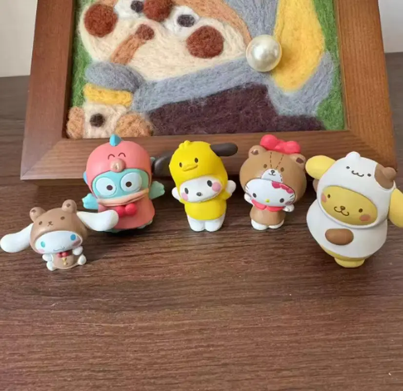 جديد في المخزون Kt القط شخصية الحيوان زي صندوق أعمى Yugui الكلب باشا الكلب لطيف حصان طروادة نمط سطح المكتب ديكور مفاجأة الهدايا