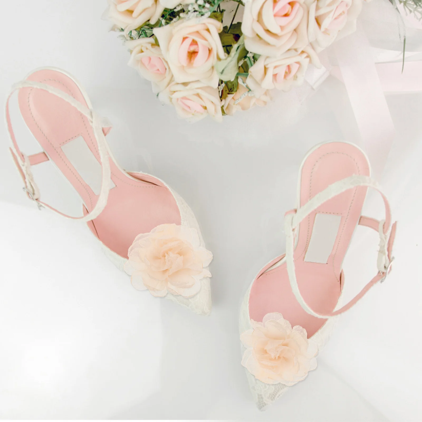 

2Pcs Flower Shoe Clips Detachable Solid Color Decorative Shoe Accessories for Wedding Evening Party Flower Clip
