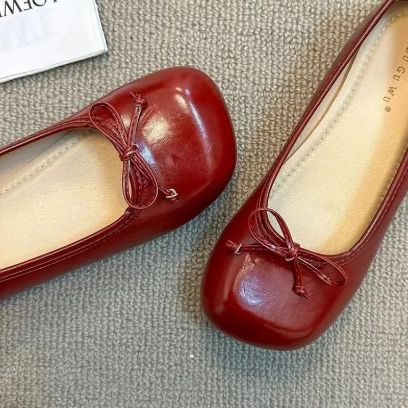 Mocassins de couro antiderrapante para mulheres, elegantes apartamentos bowknot, sapatos soltos, sapatilhas de bailarina confortáveis, sapatos para mães