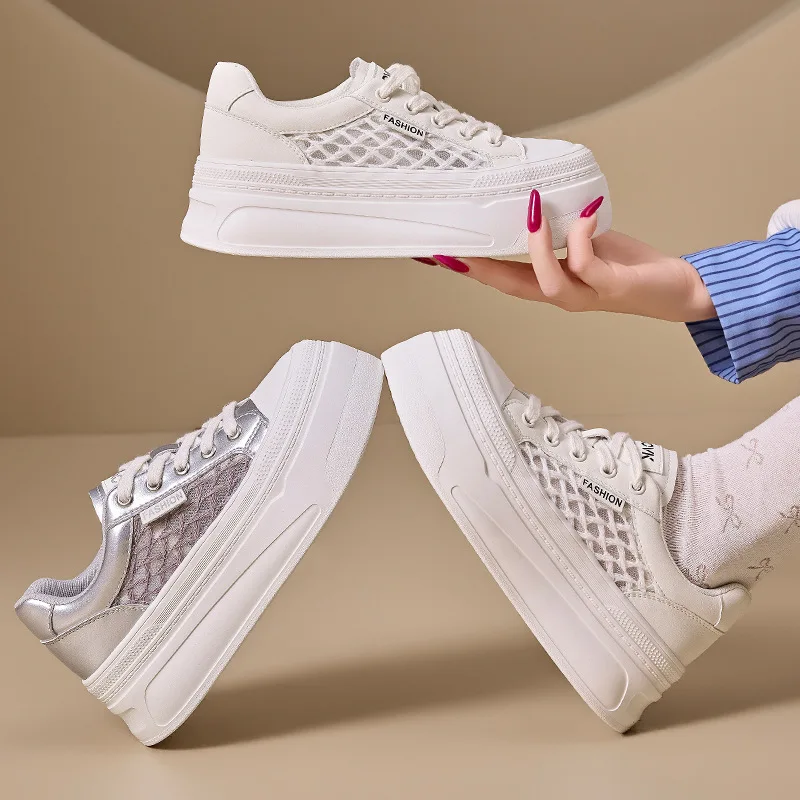 

2026 Women's Breathable Mesh Platform Sneakers White Lace-Up Casual Shoes Thick Sole Height Increasing Walking Footwear Shoes