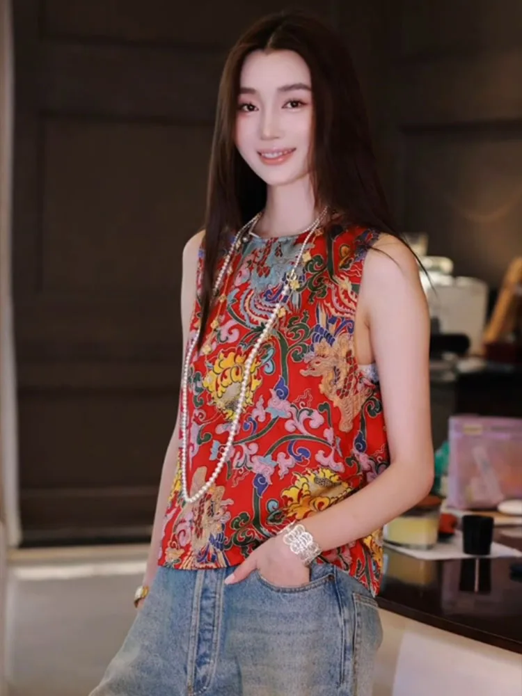 

New Chinese Sle Floral Print Svel Red Women's irt Summer 2025 Ele Unique Beautiful Casual Faion Top