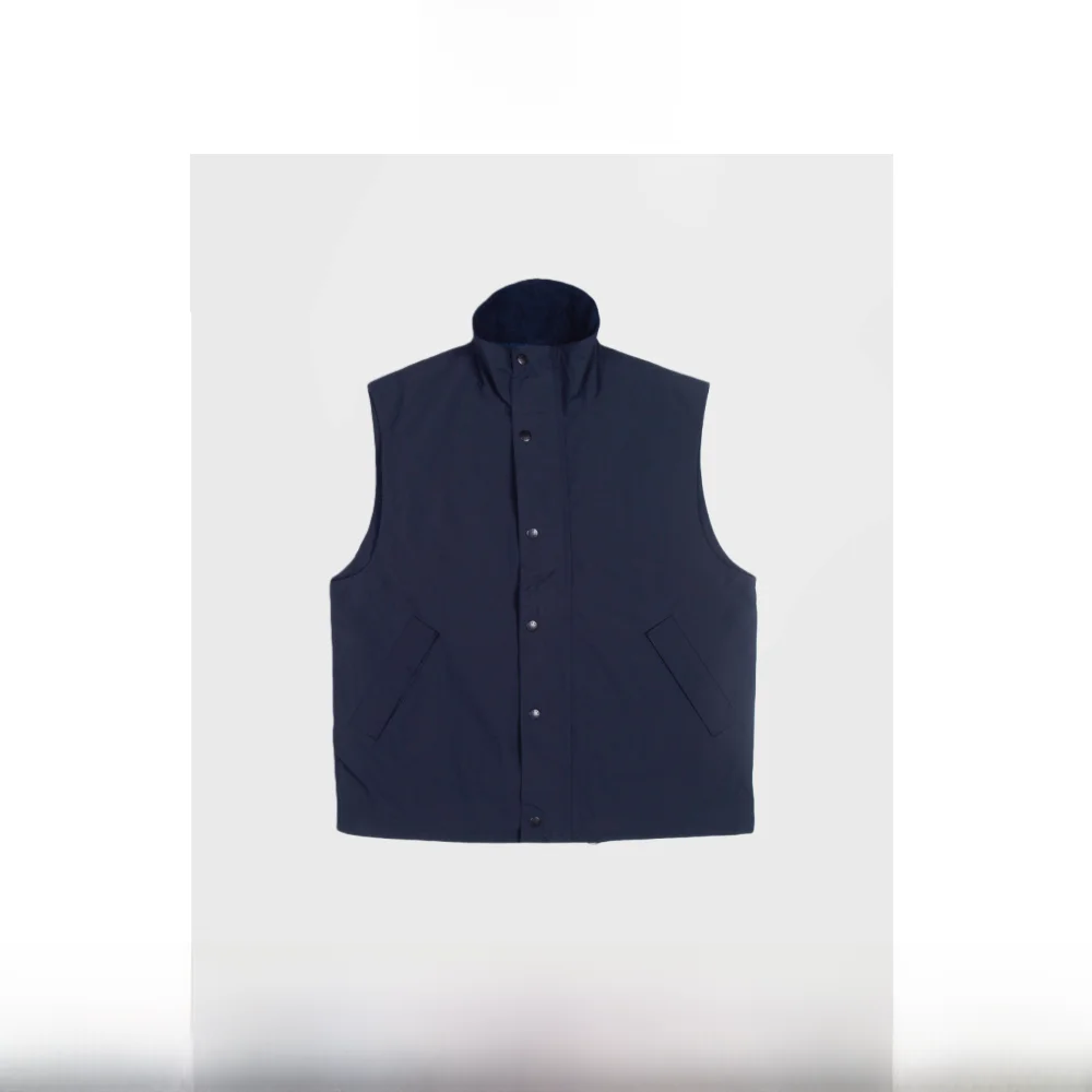 

Nan 2L Waterproof Tactical Vest Jaet for Men And Women Faionable Urban Sle down Filled Vest in Pure Color