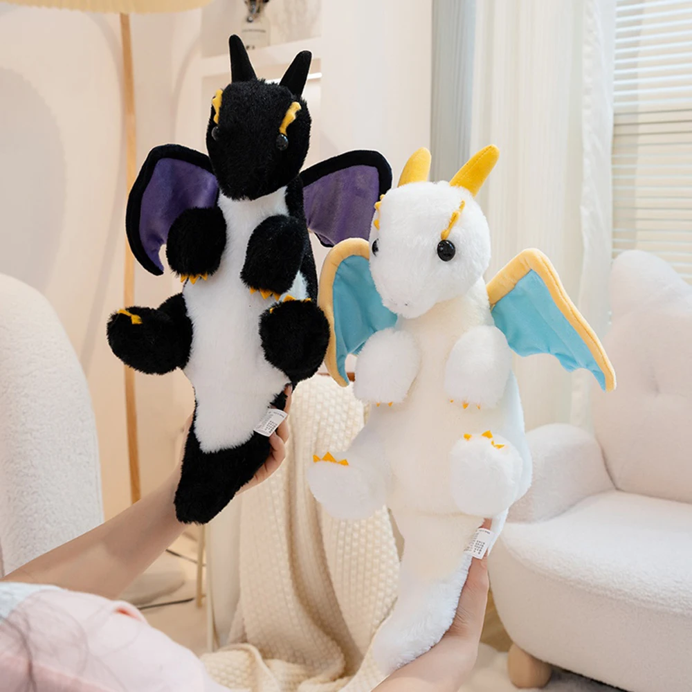Peluche Dragon Noir de Dessin Animé avec Ailes Volantes, Dragon Blanc Amusant en Peluche, Animaux Magiques Réalistes, Poupées Souples Dragon, Cadeaux d'Anniversaire